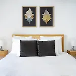Modern City Living In Prime Location